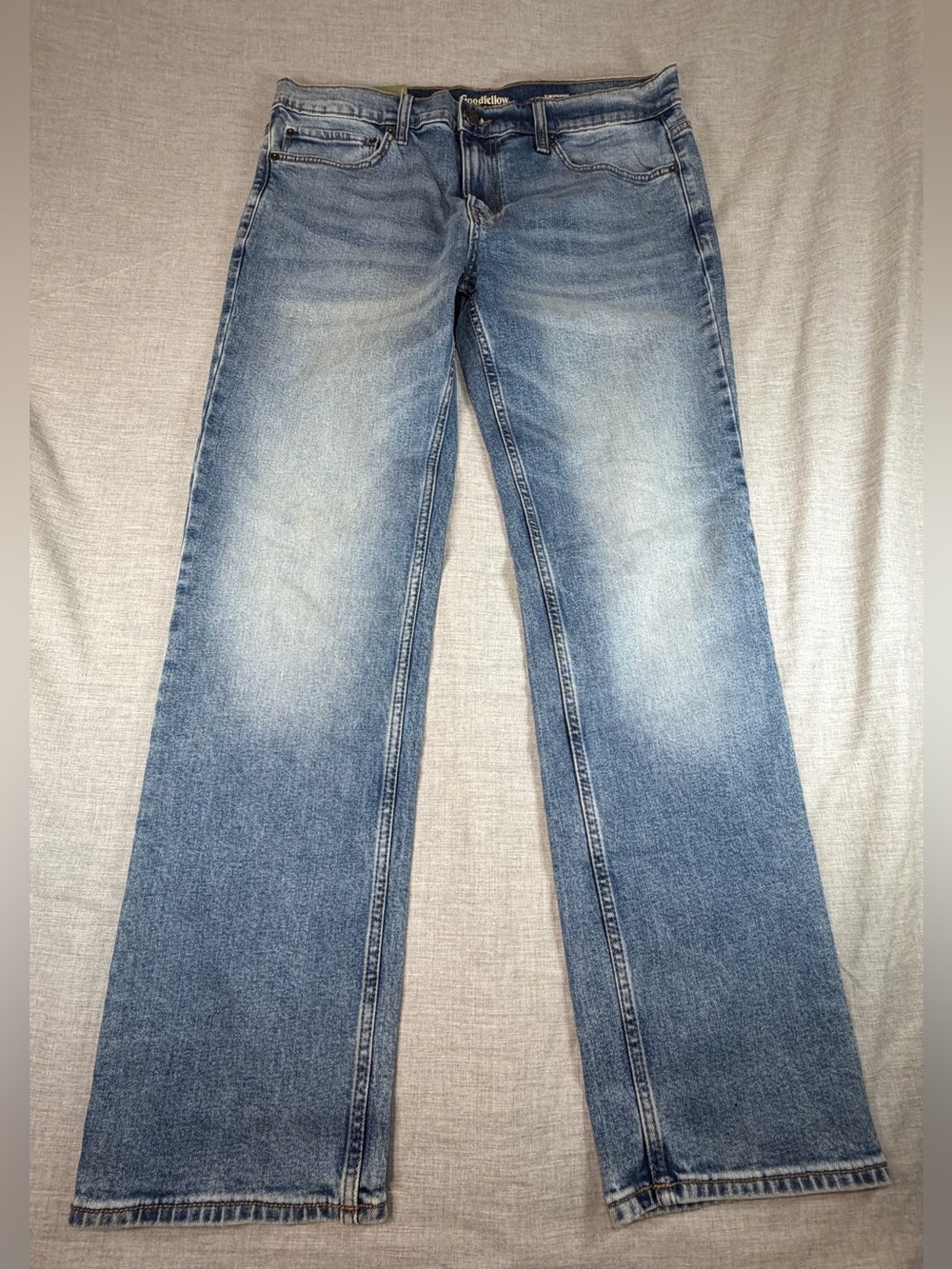 Goodfellow & CO Men's Light Blue Slim Straight-Leg Jeans